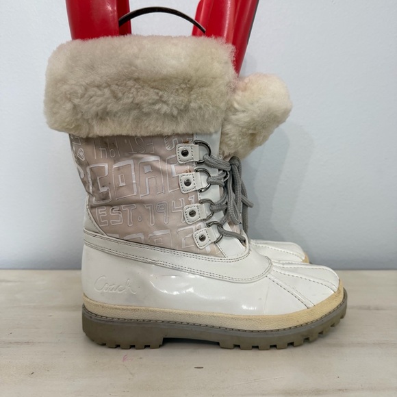 Coach White Patent Leather Leonora Winter Boots Size Size 7 - Picture 3 of 10